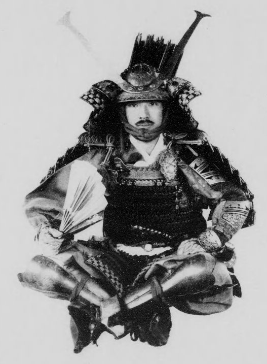 鎌倉時代武士甲胃姿