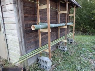 完成した竹収納棚
